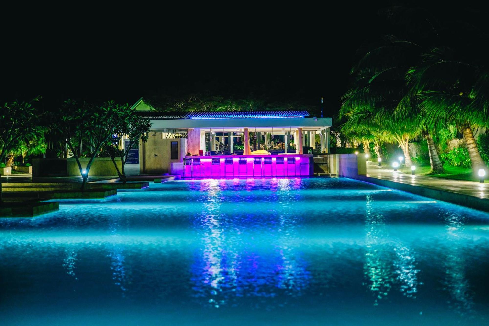 Sirarun 5* Ban Krut (Prachuap Khiri Khan)