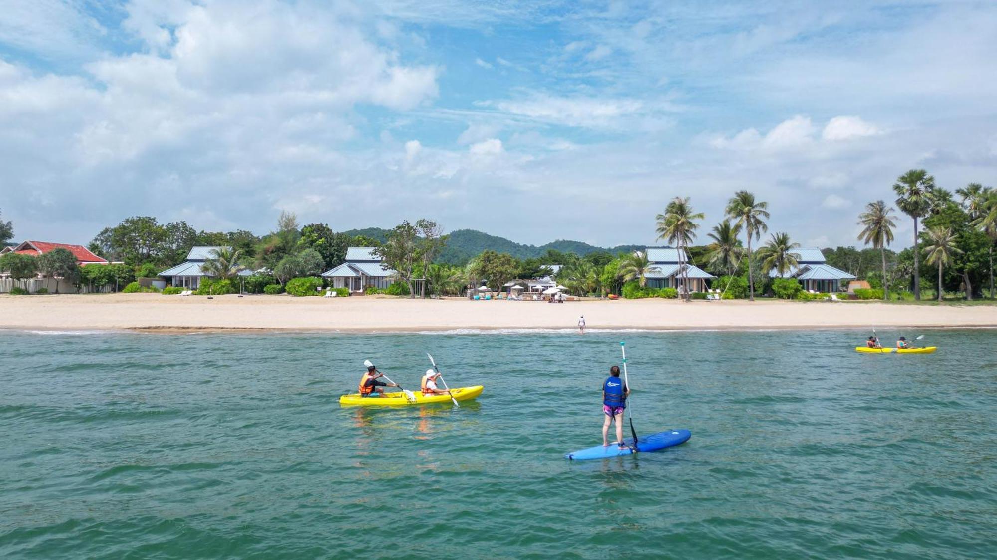 Sirarun Ban Krut (Prachuap Khiri Khan)