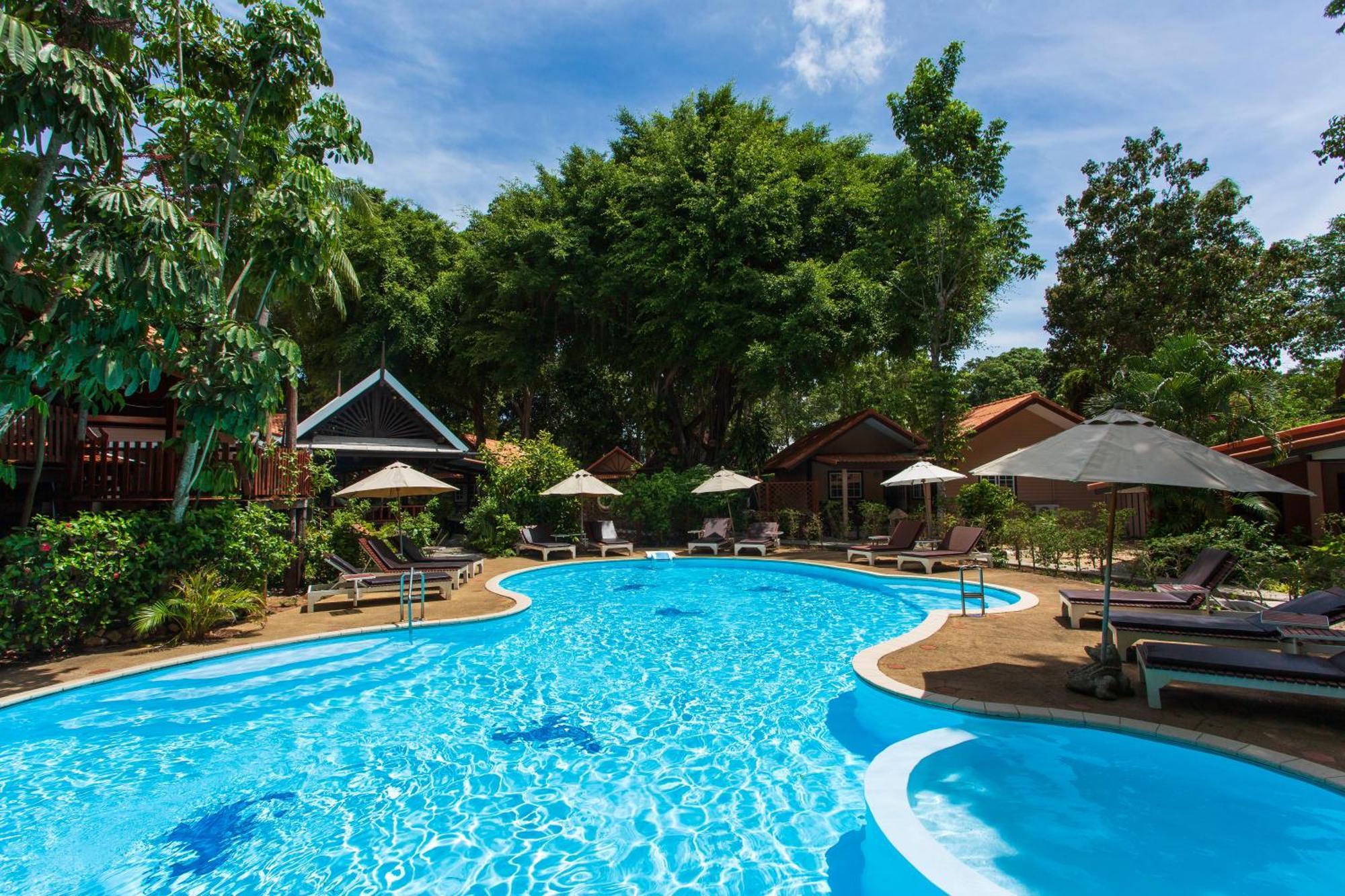 Harry's Resort 3*