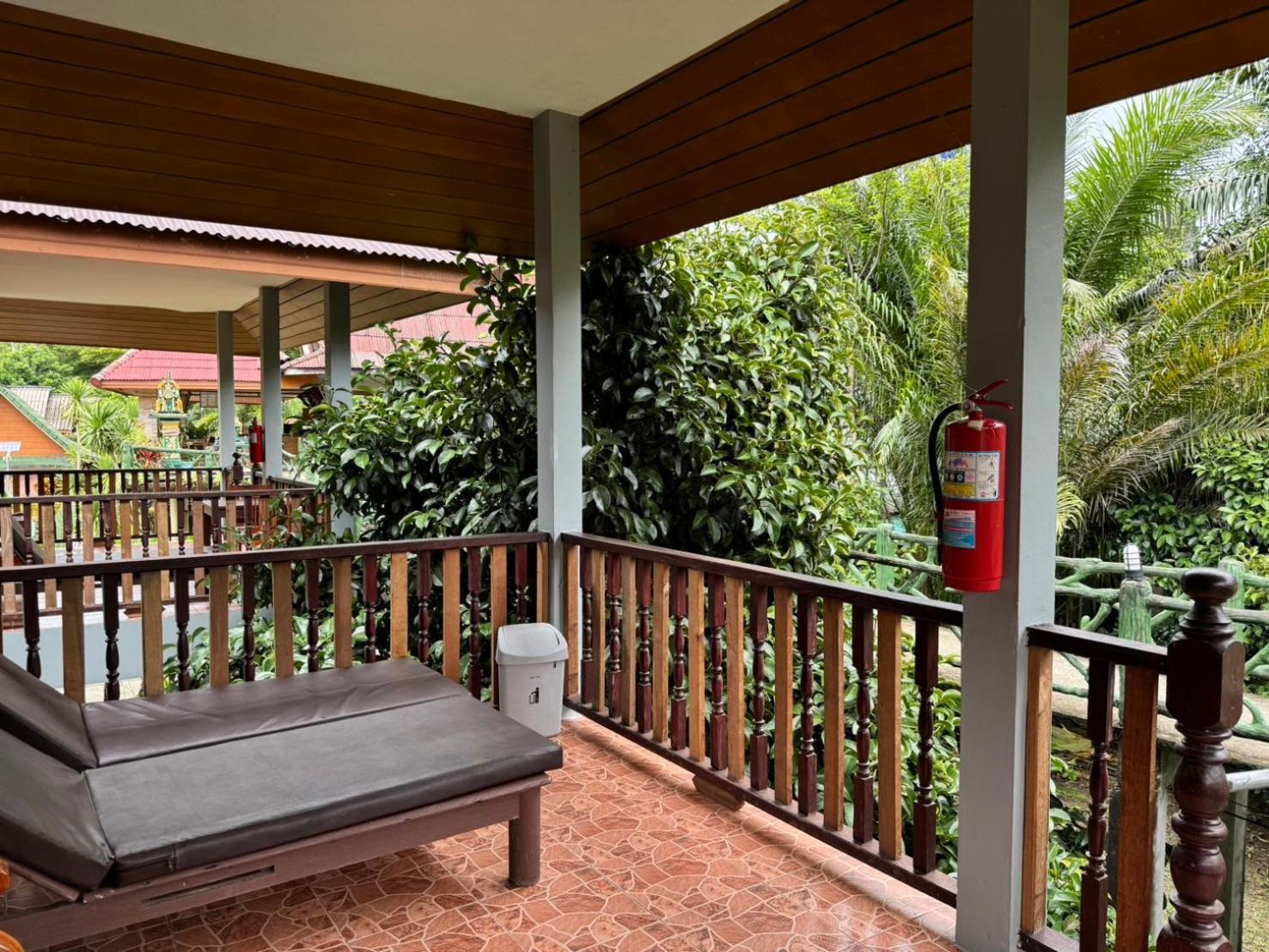 Resort Khao Sok Jungle Huts
