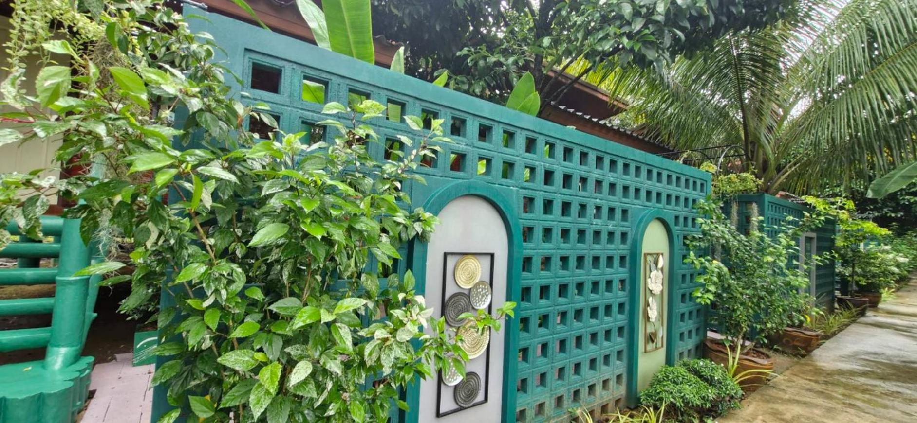 The Royal Bamboo - Sha Certified