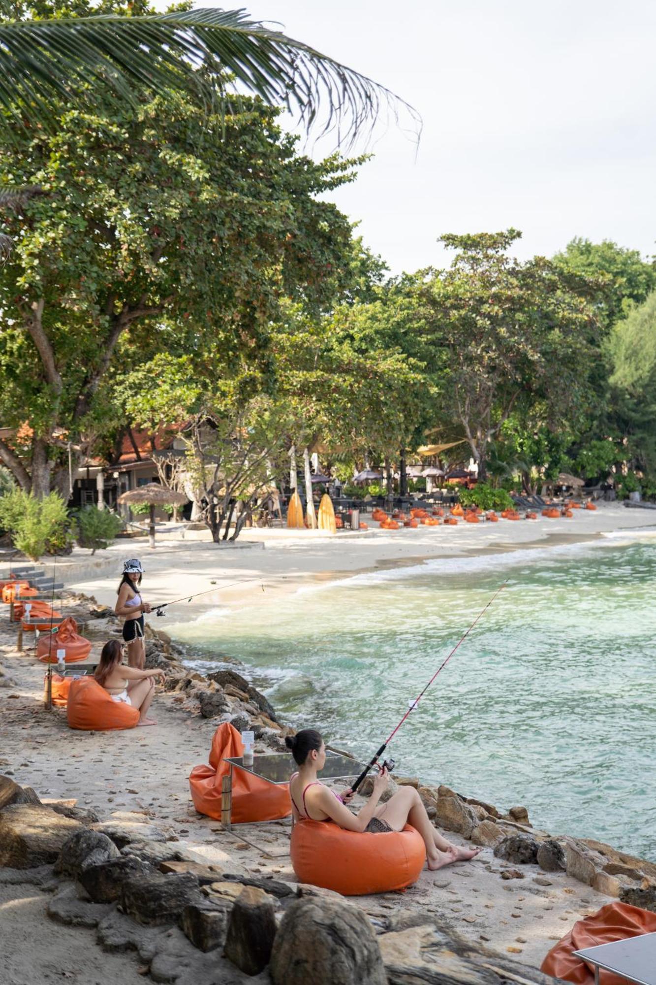 Samed Tropical Koh Samet