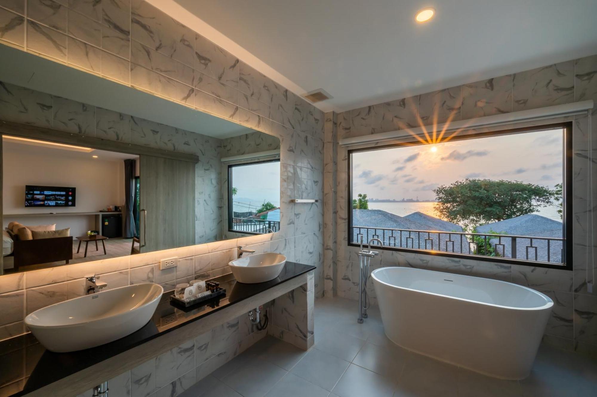 Rocco Hotel 4*