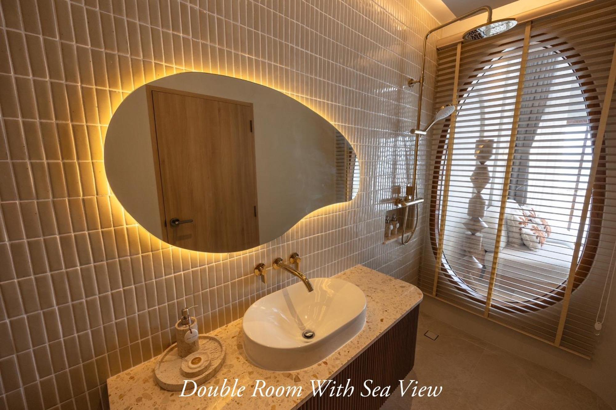 Baan Rinrak บ้านรินรักษ์ Resort 3*