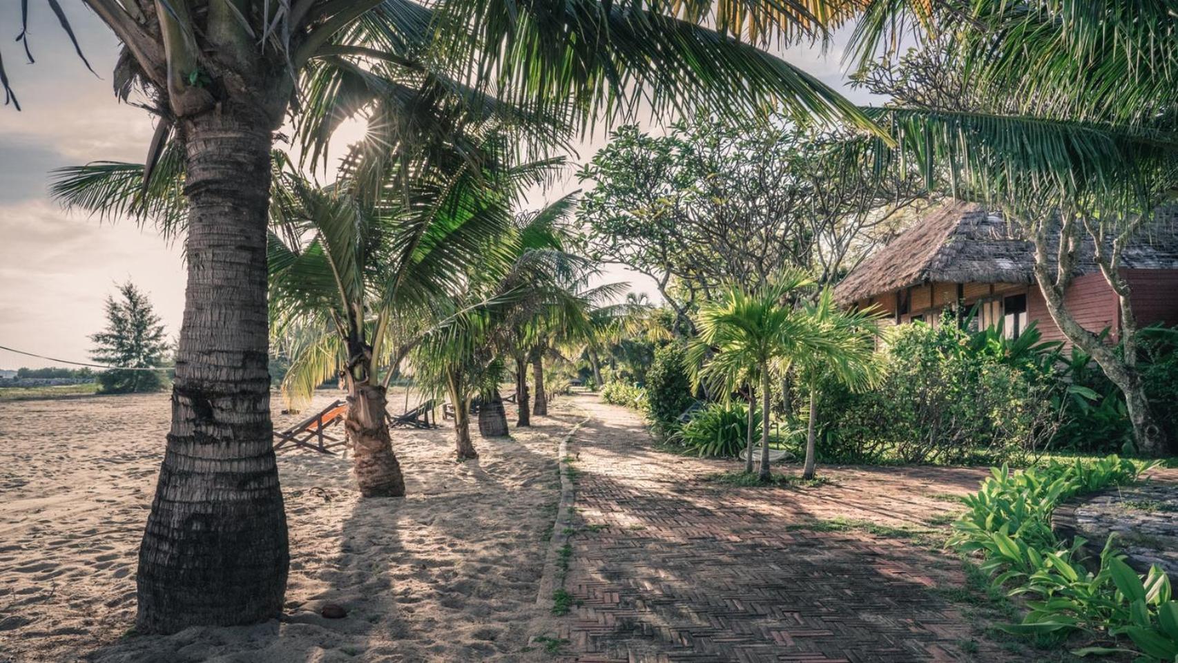 Bann Pae And Resort