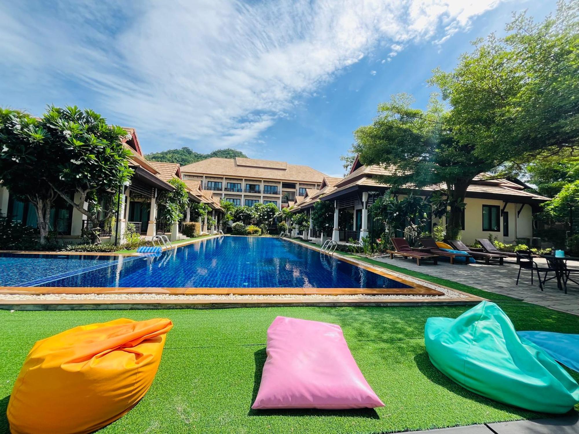 Poolsawat - Sha 3*