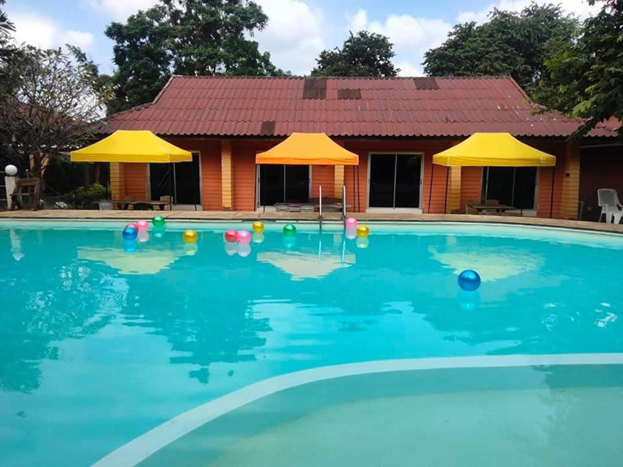 Resort Aurora 4*