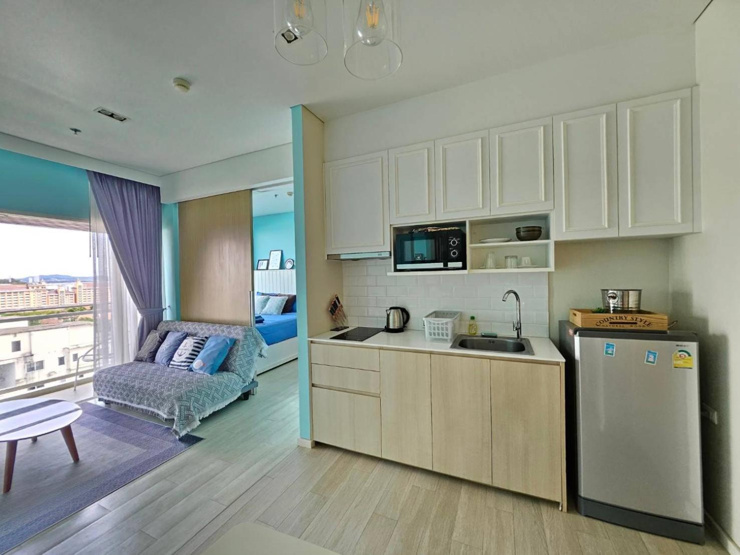 Apartment Veranda Sea View By Thita
