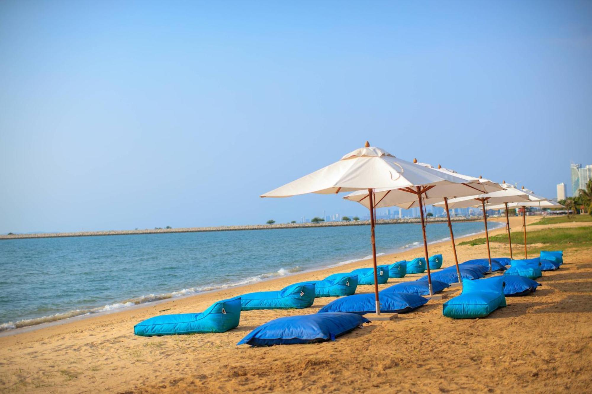 Renaissance Pattaya & Praia de Jomtien