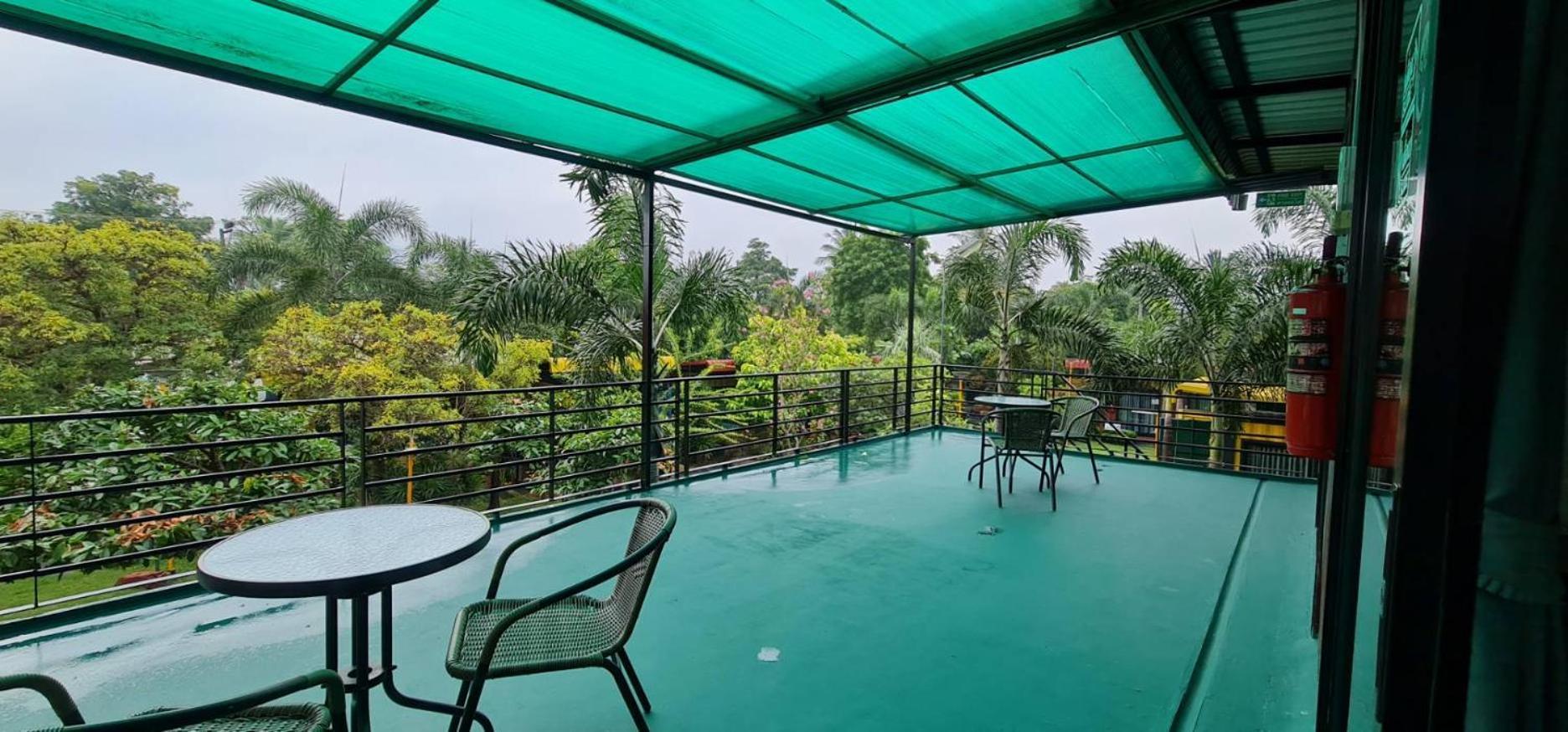 Resort Box At Pran Sam Roi Yot