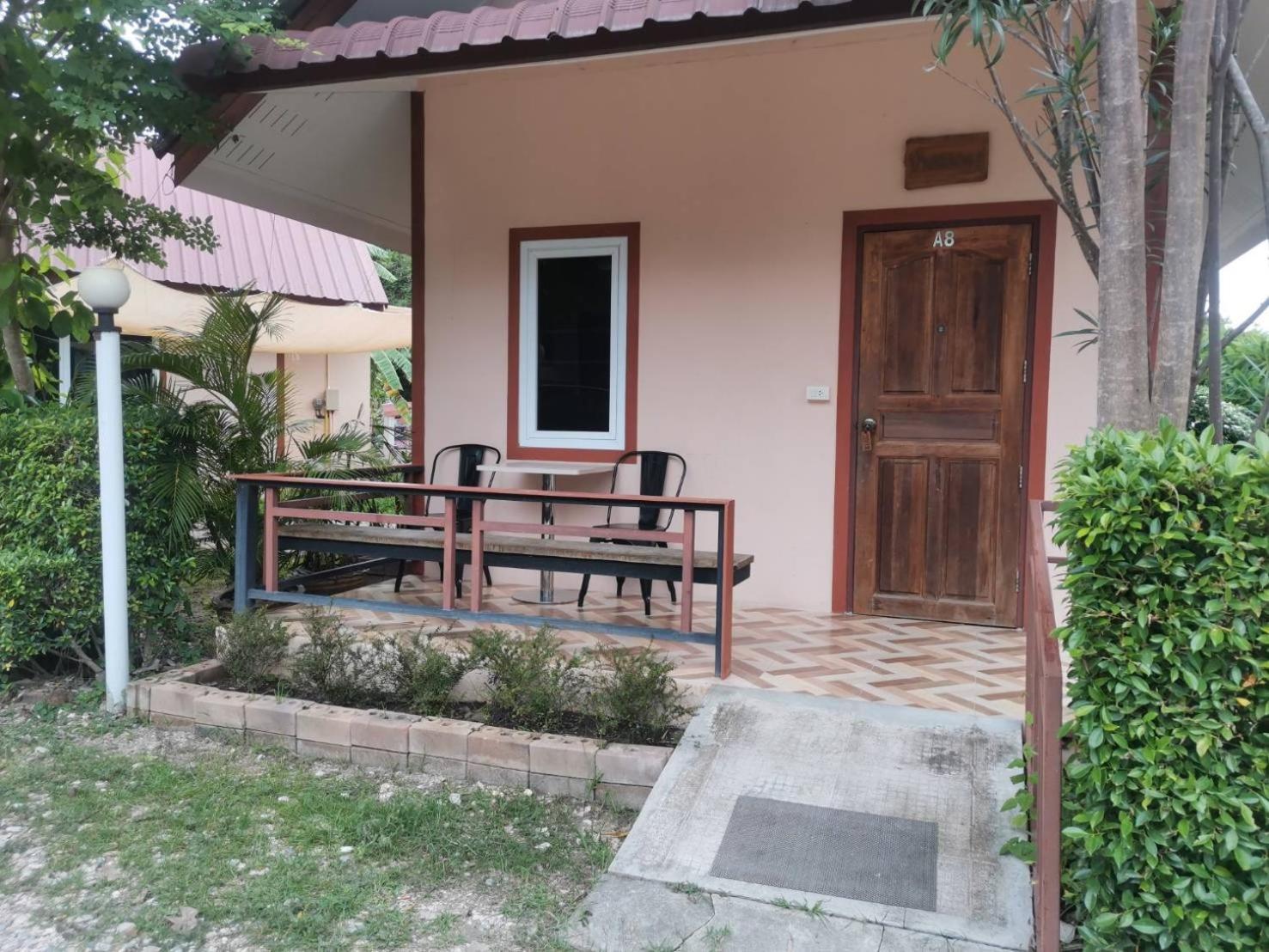 Numhom Resort Ban Nong Chum Saeng