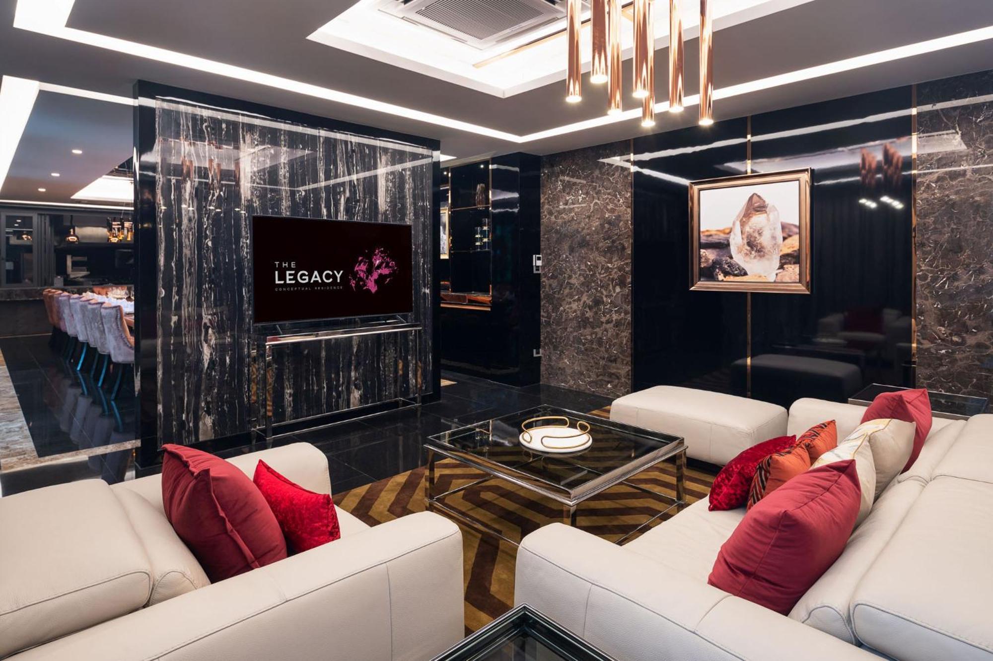 The Gems Mining Pool Pattaya 5*