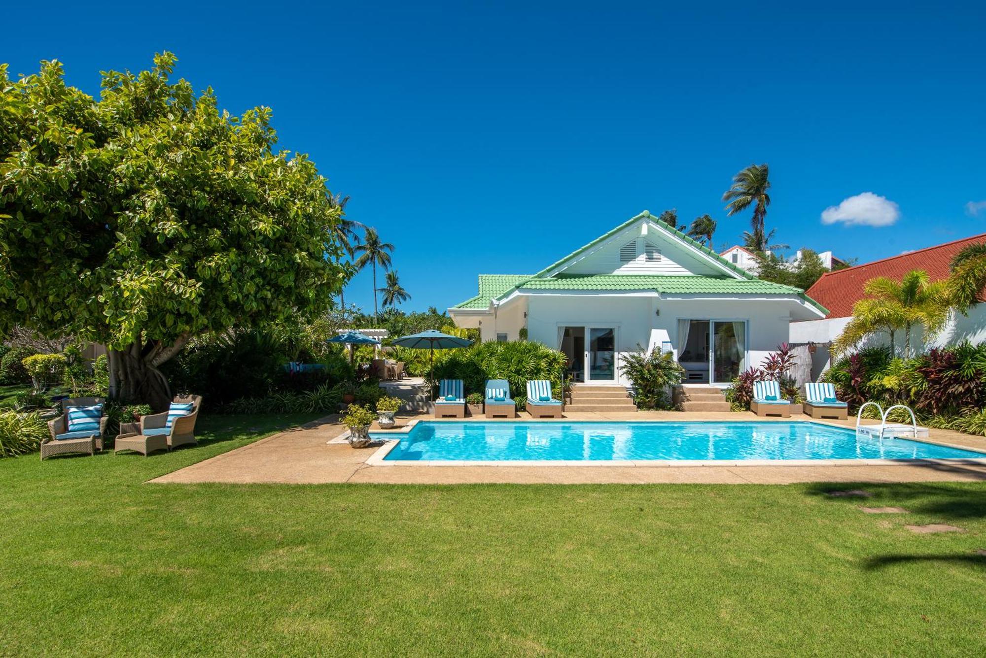 2 Bedroom Beachfront Baan Rim Haad *