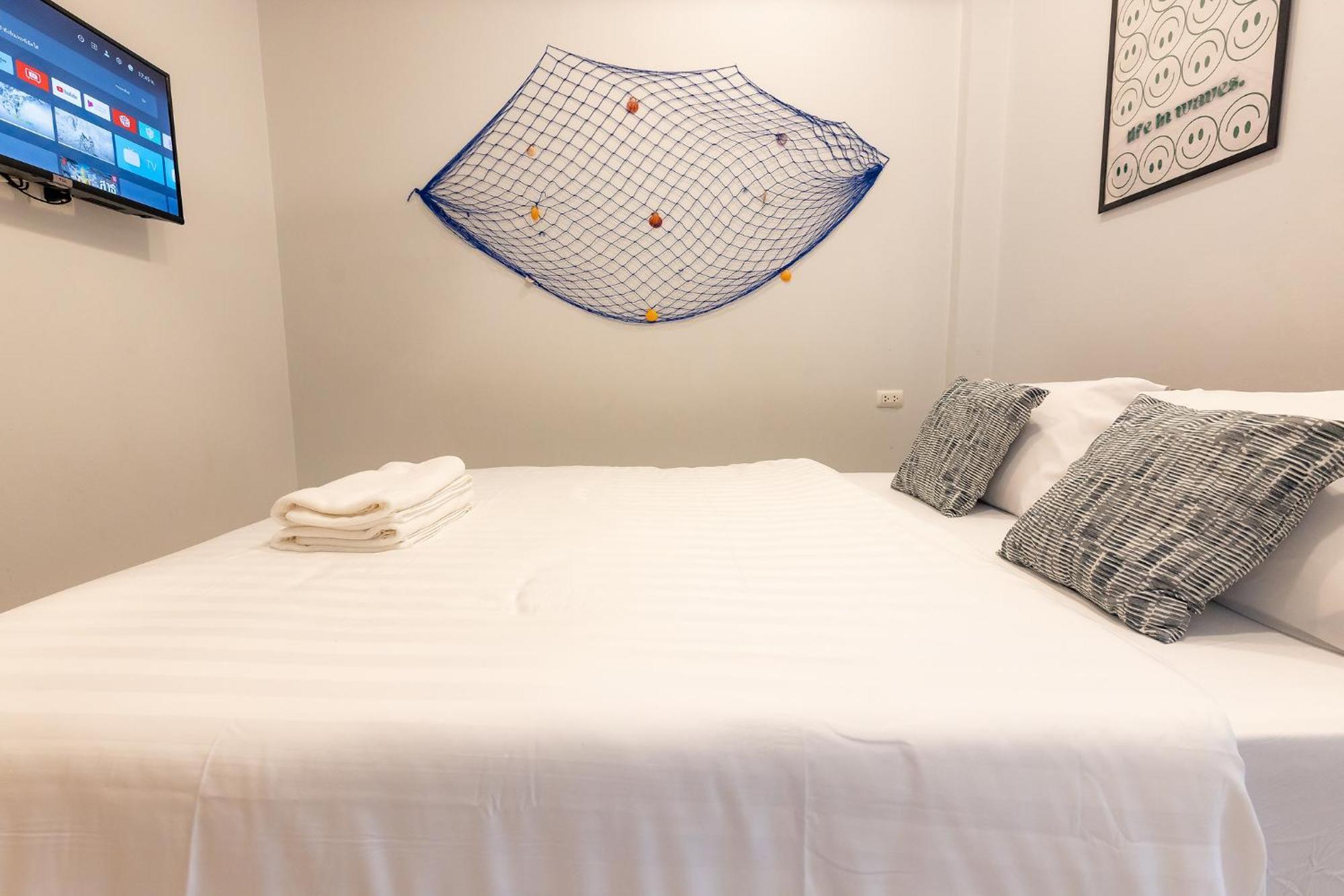 Talay Pool Hotel 3*
