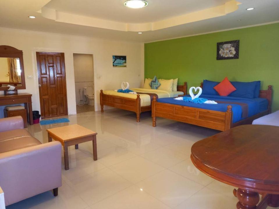 Lareena Pattaya 3*