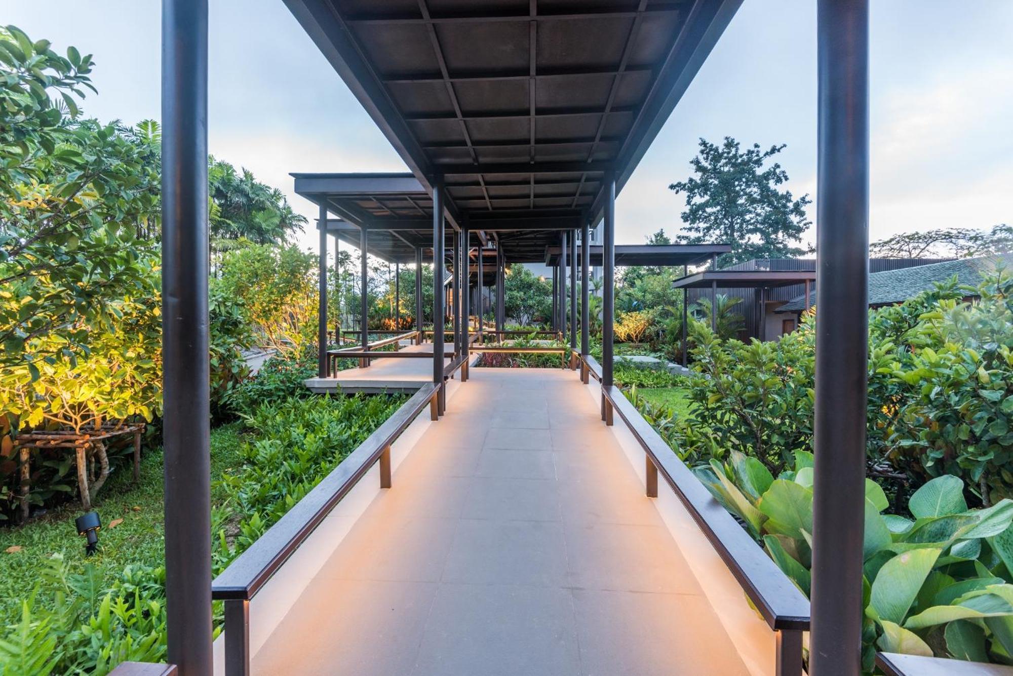 Chatrium Golf Soi Dao Chanthaburi 4*