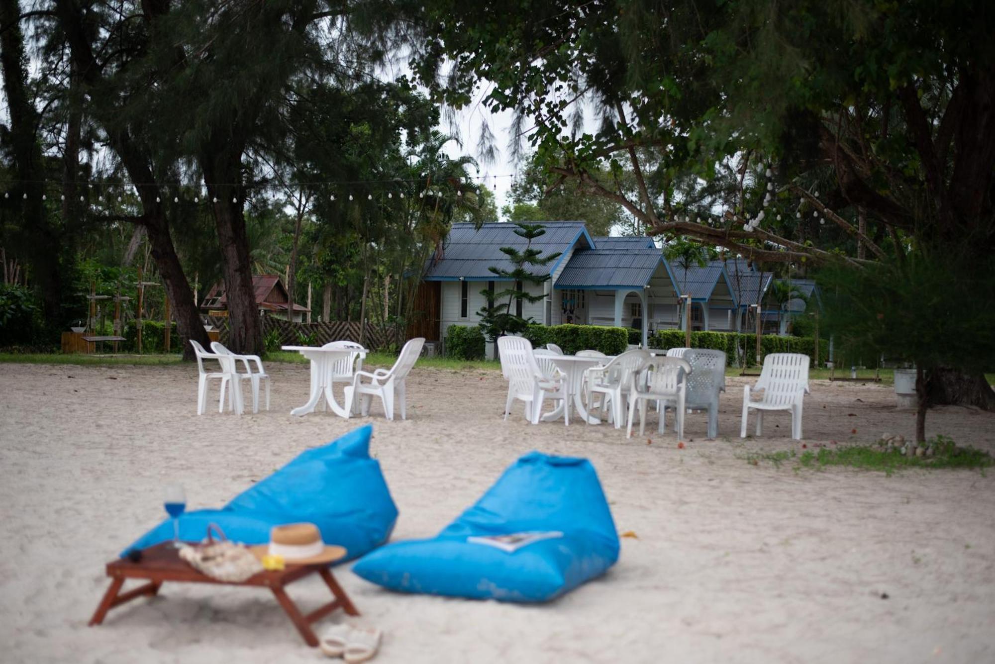 Pan Beachfront Krabi 3*