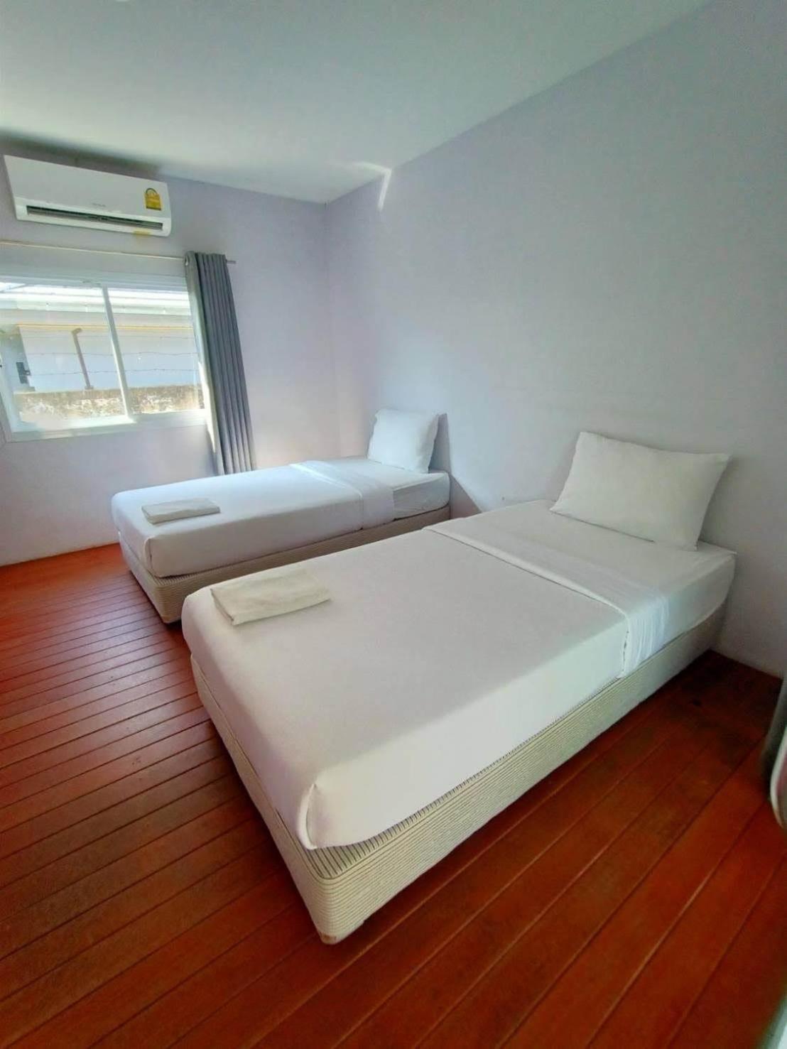 Pak Dee Resort