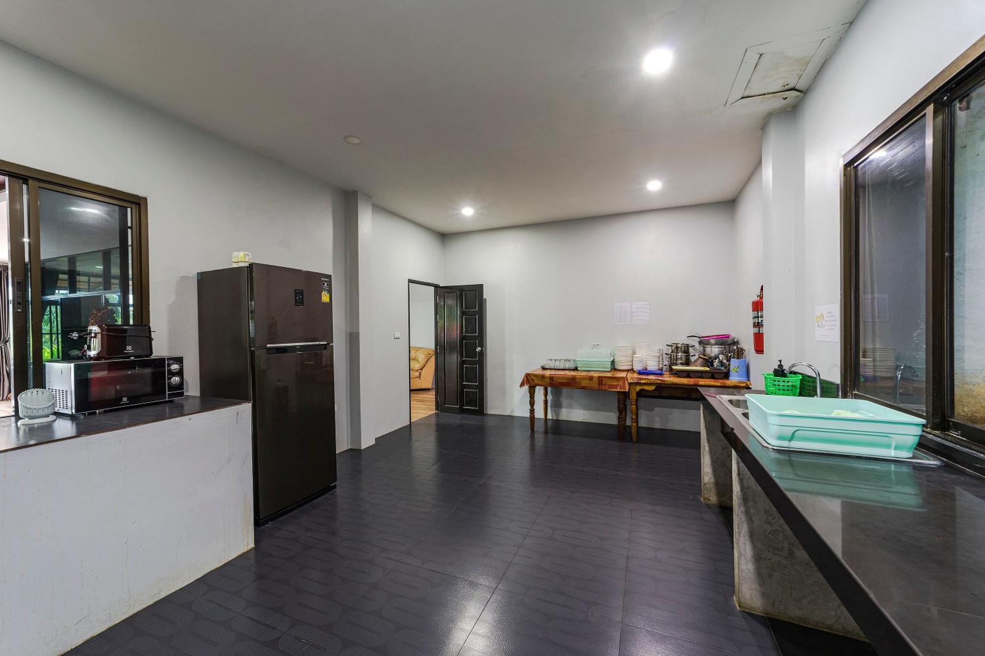 Villa Aonang Oscar Pool - Free Shuttle To Aonang -shared Pool - Private Pool *