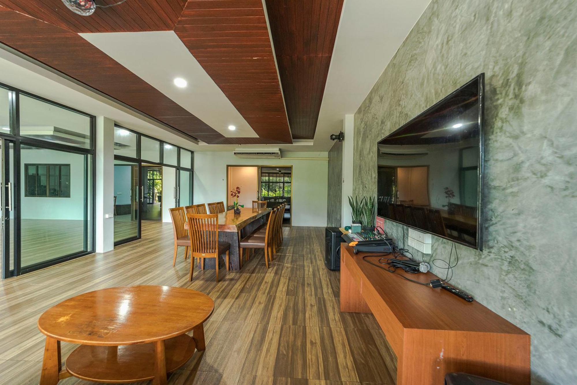 Aonang Oscar Pool - Free Shuttle To Aonang -shared Pool - Private Pool *