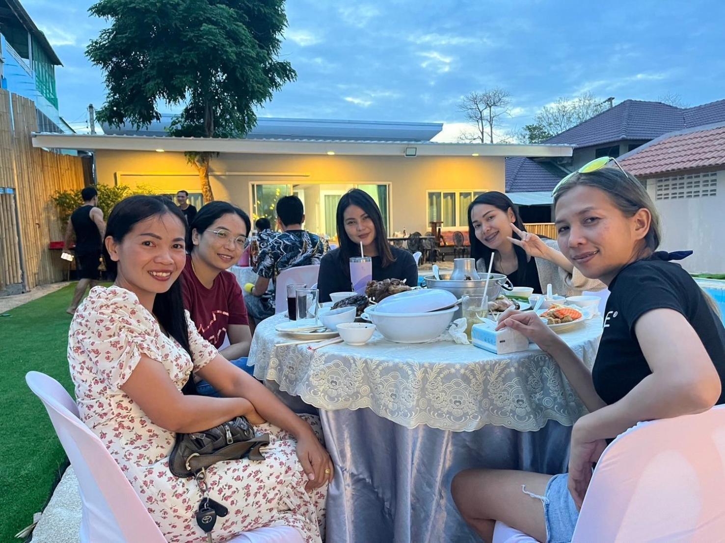 หาดช้างเผือกเจ้าสำราญ Chang Phueak Chao Samran * Haad Chao Samran