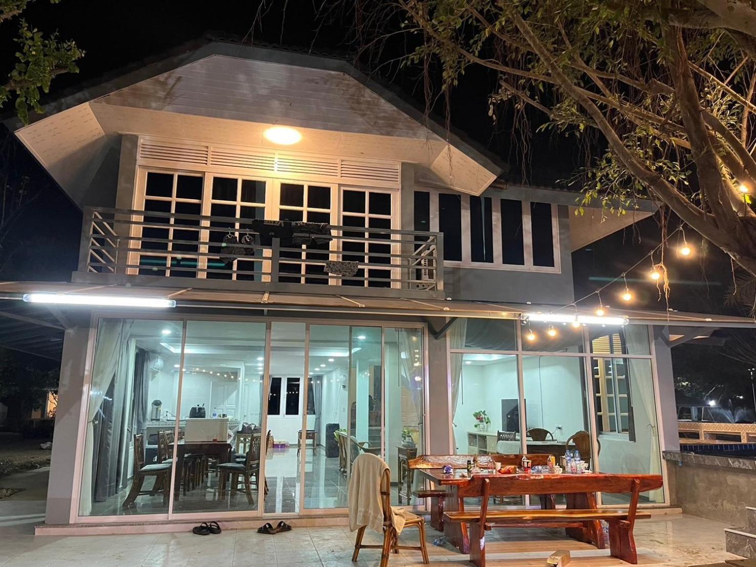 หาดช้างเผือกเจ้าสำราญ Chang Phueak Chao Samran *