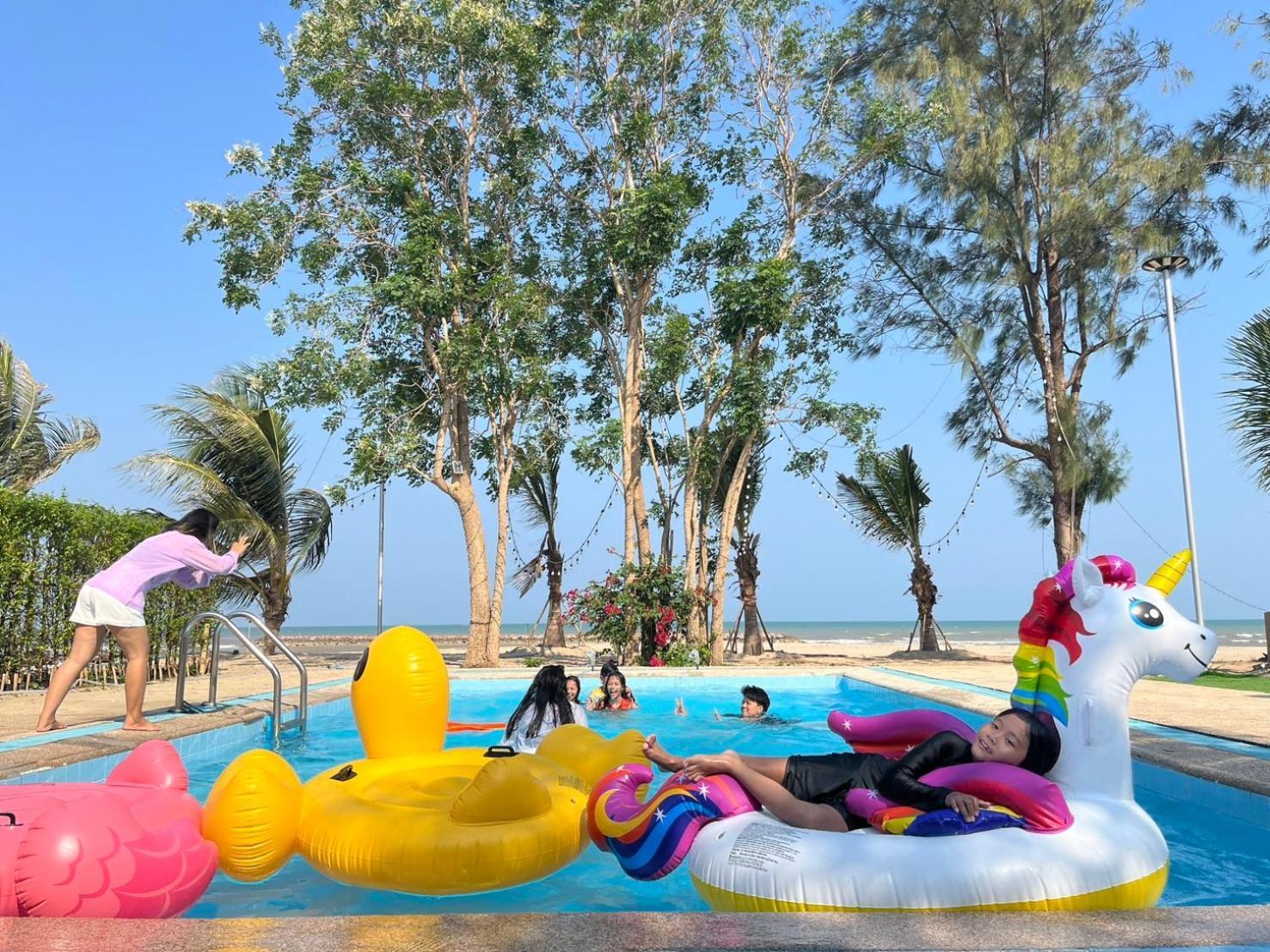 หาดช้างเผือกเจ้าสำราญ Chang Phueak Chao Samran
