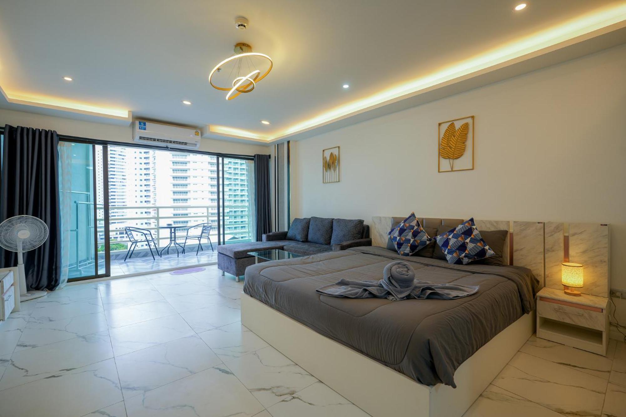 Jomtien Seaview At View Talay 5 ,big Pool