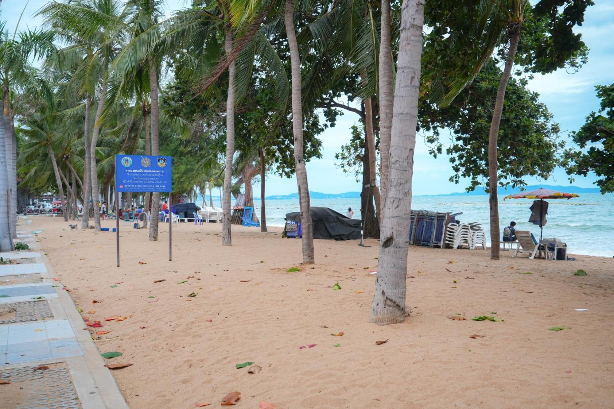 Jomtien Seaview At View Talay 5 ,big Pool