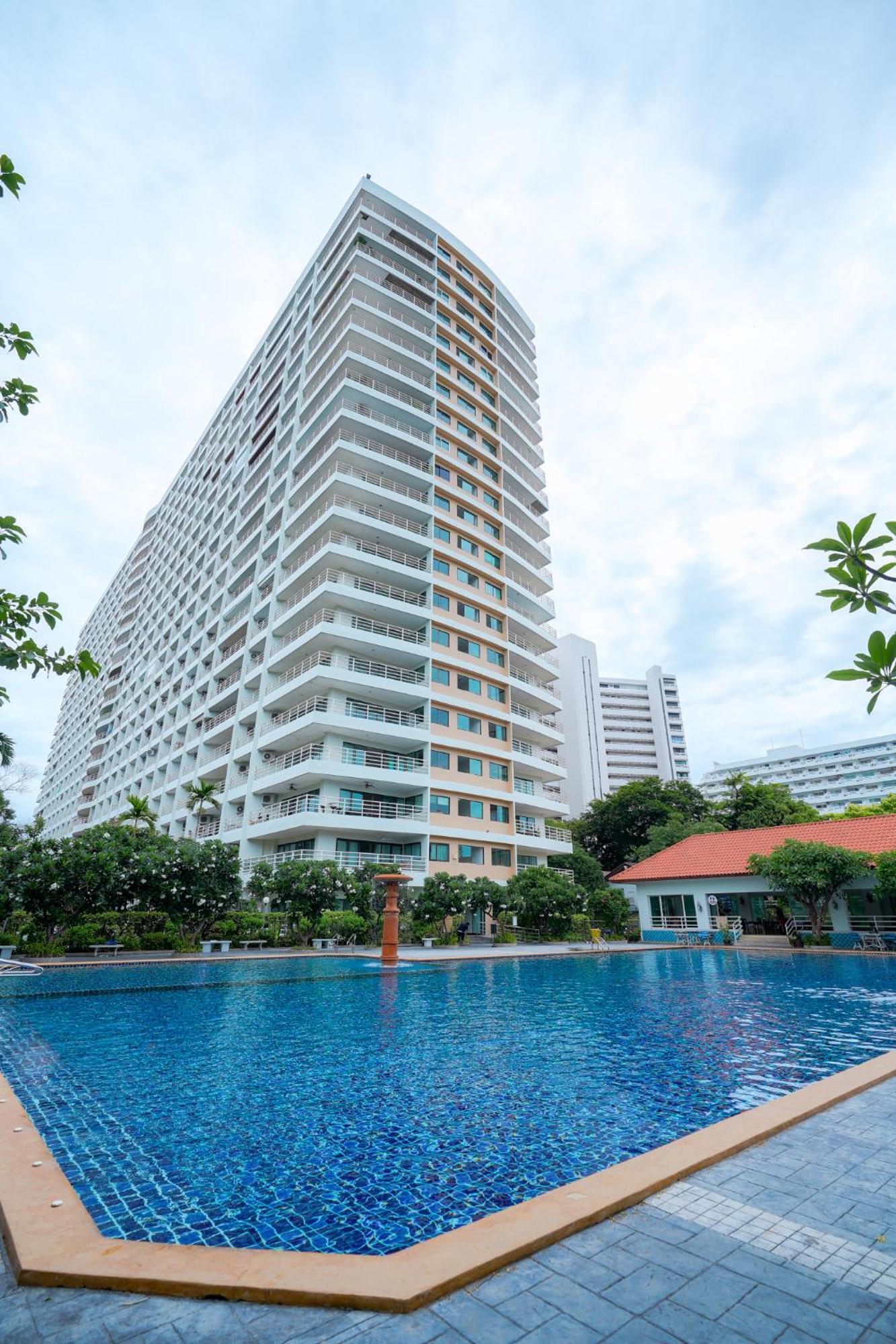 Apartment Jomtien Seaview At View Talay 5 ,big Pool