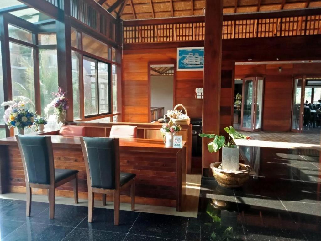 Khanom Resort Ban Na Dan (Nakhon Si Thammarat)