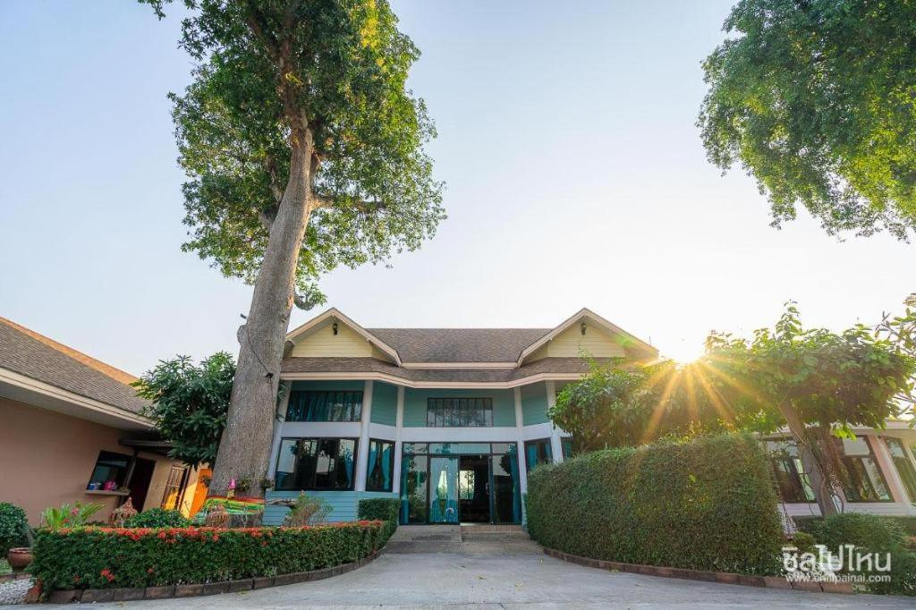 Mango House Resort