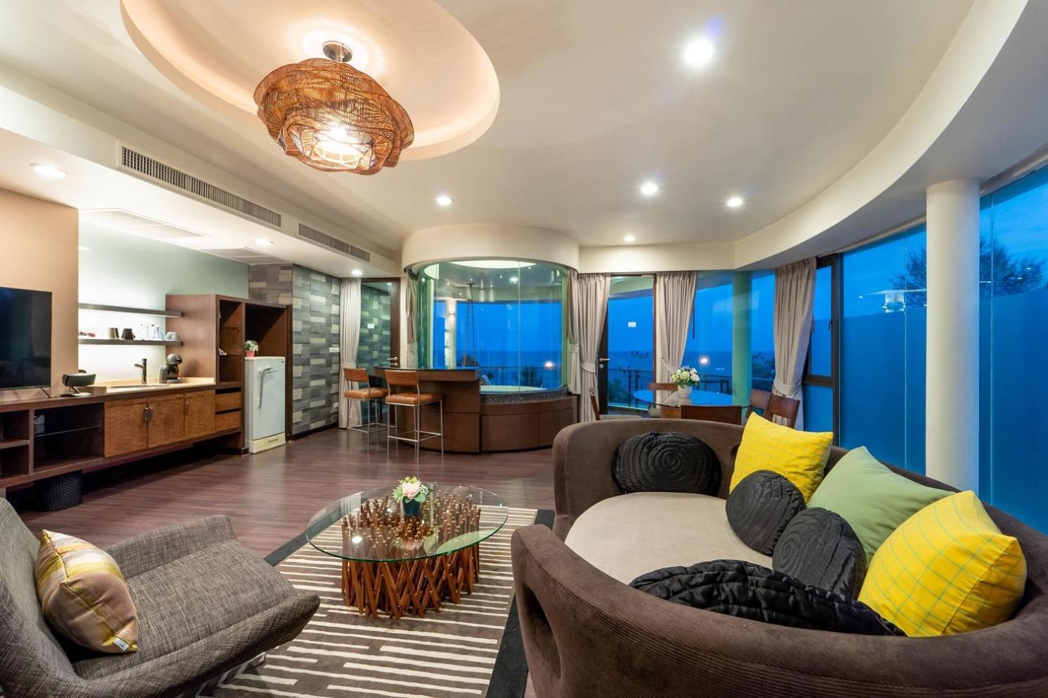 Resort Springfield @sea &