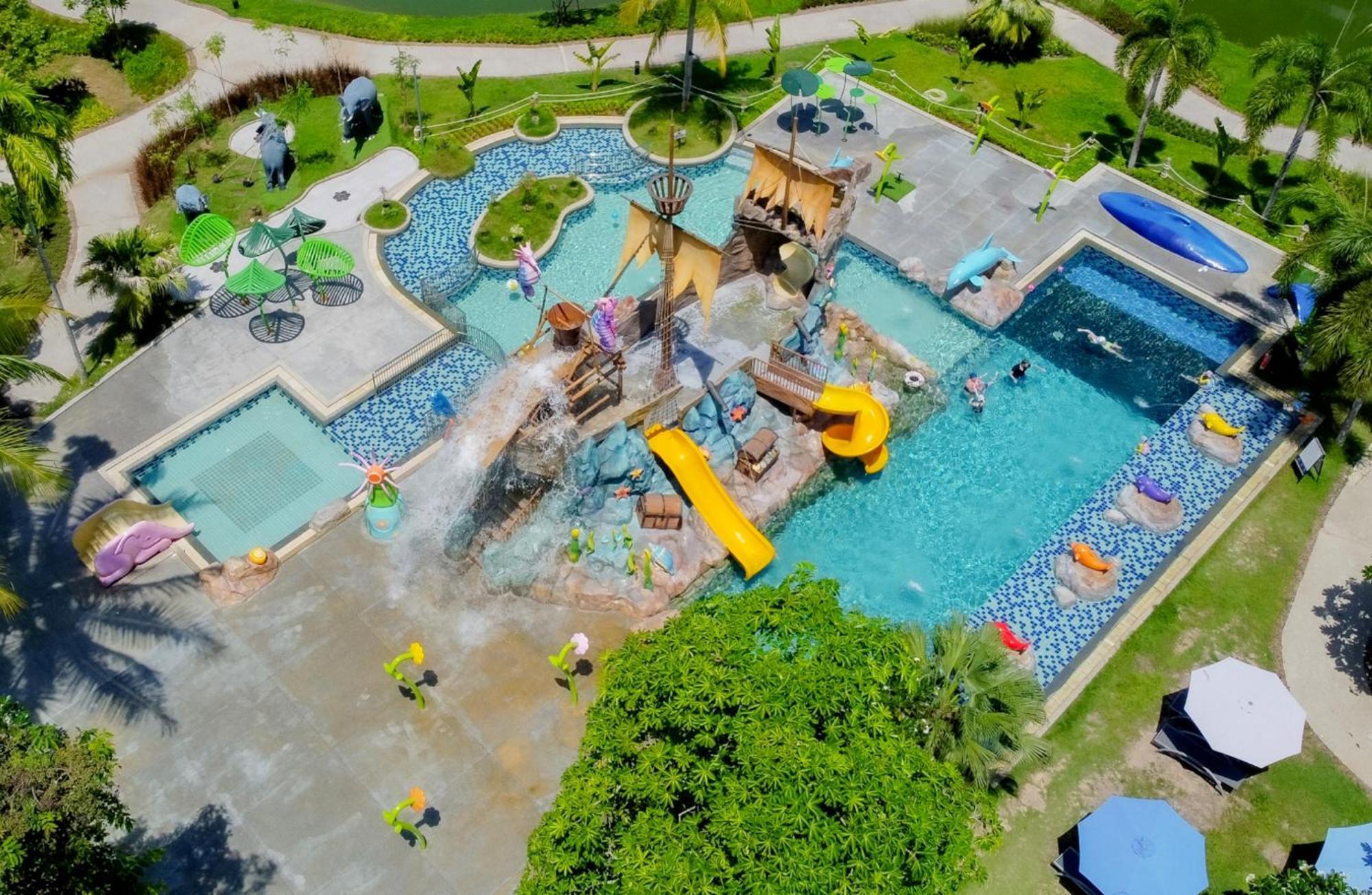 Khaolak Emerald And 4*