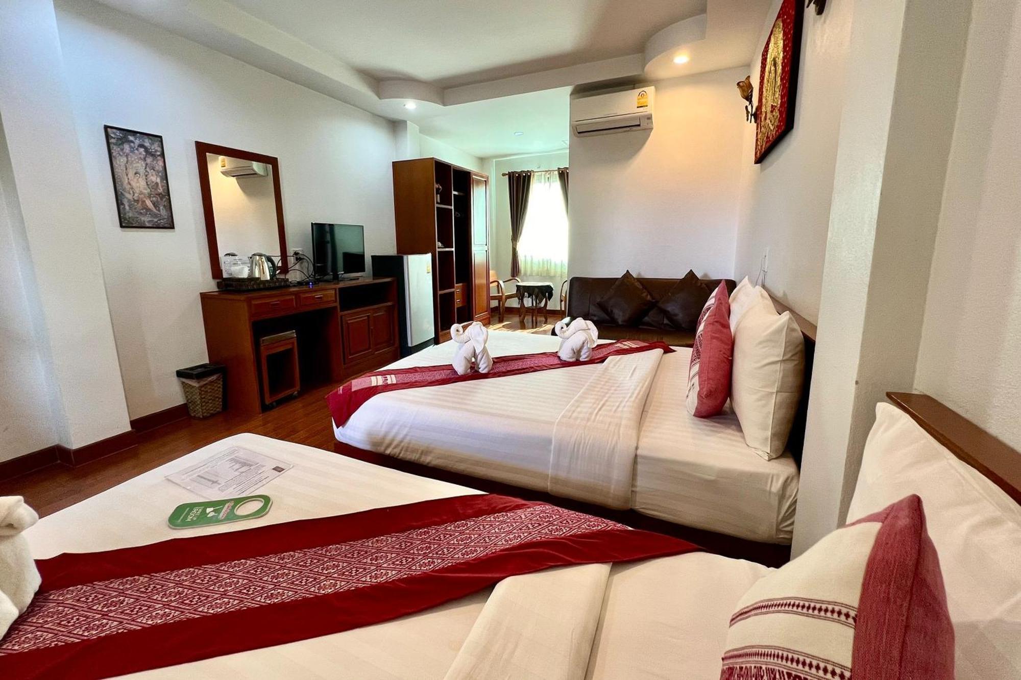 Hotel Sawadeelanna Nan