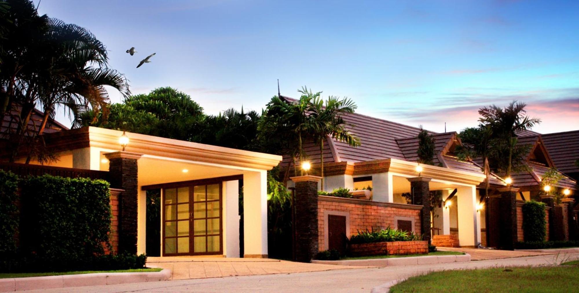 Ozone Phuket Villa *