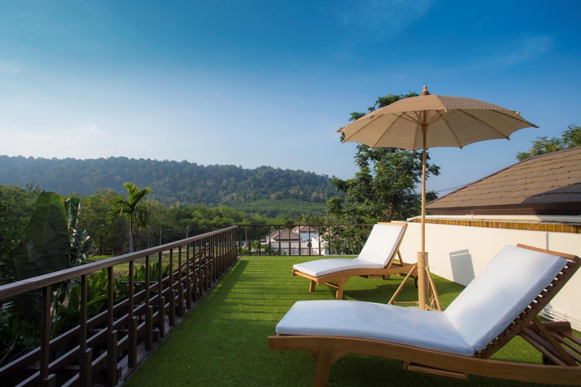 Ozone Phuket Villa *