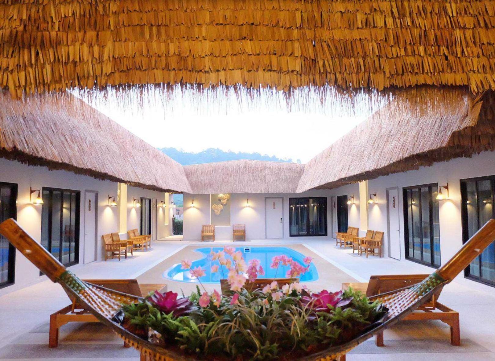 Villa Ozone Phuket Pa Khlok