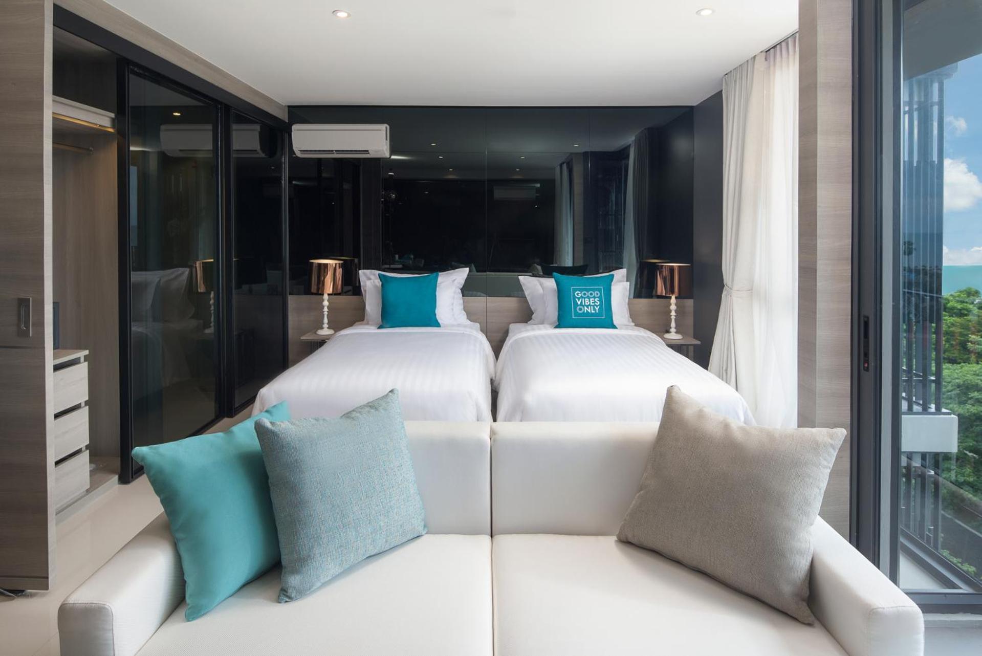 Cross Vibe Pattaya Seaphere - Formerly X2 Vibe Pattaya Seaphere Hotel 4*
