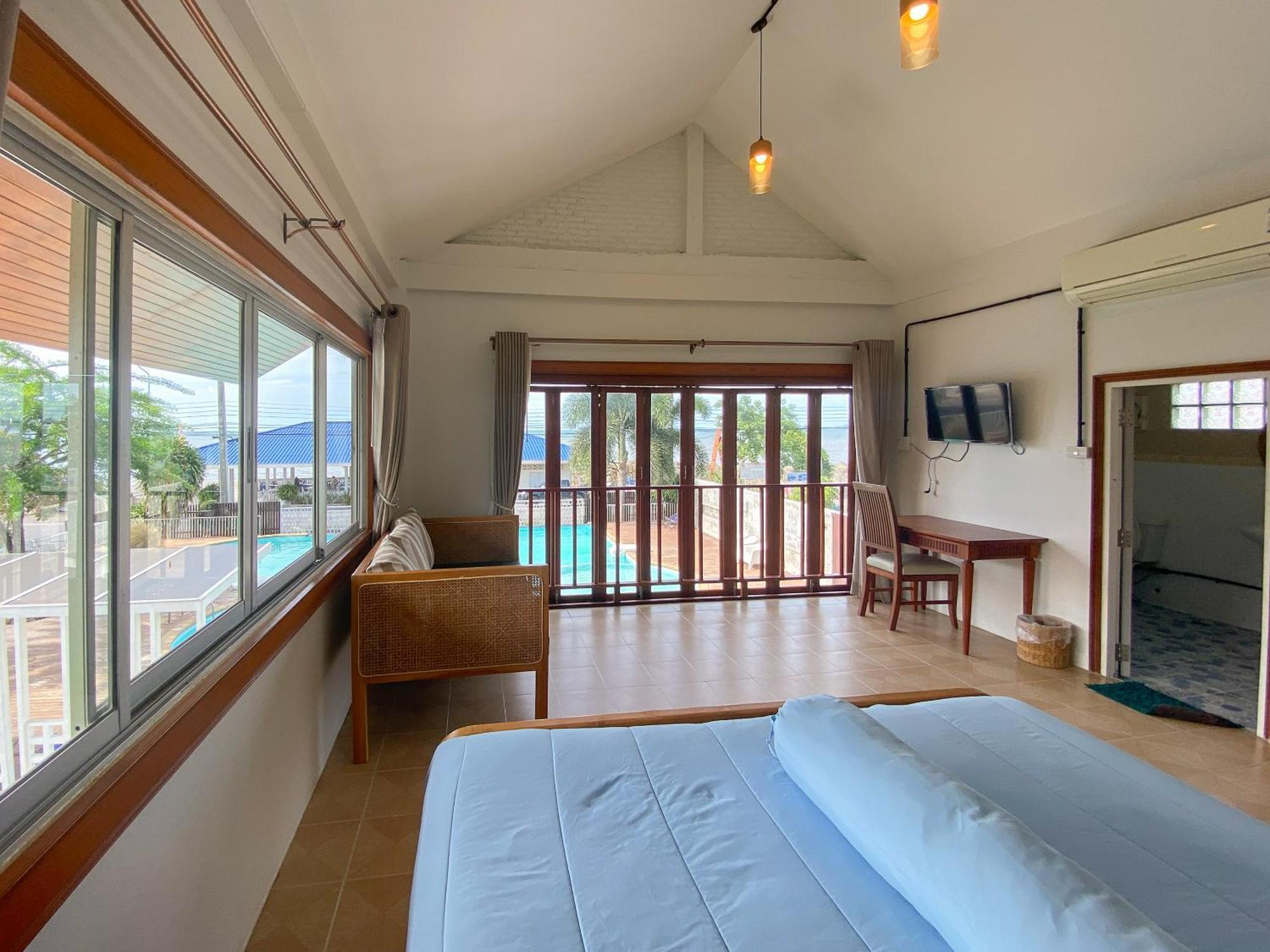Bangsaphan Hotel 2*