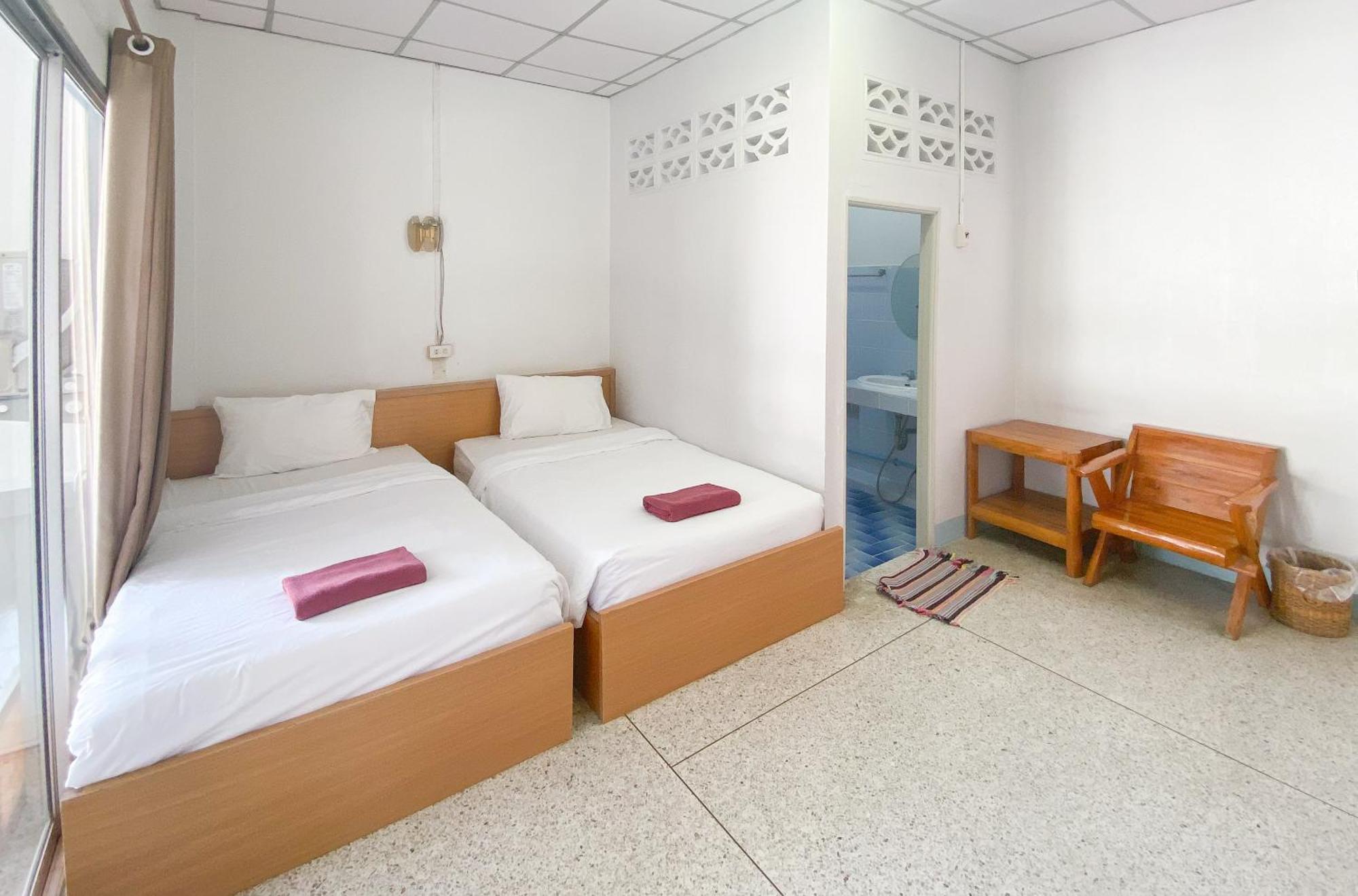 Hotel Bangsaphan 2*