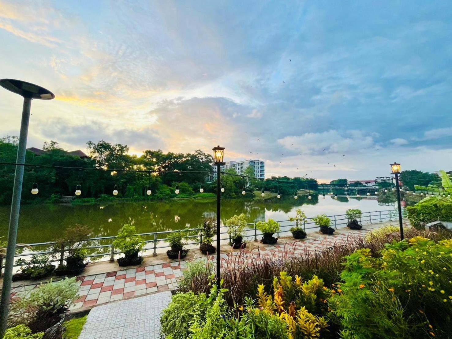 Usabai Riverside Boutique Hotel