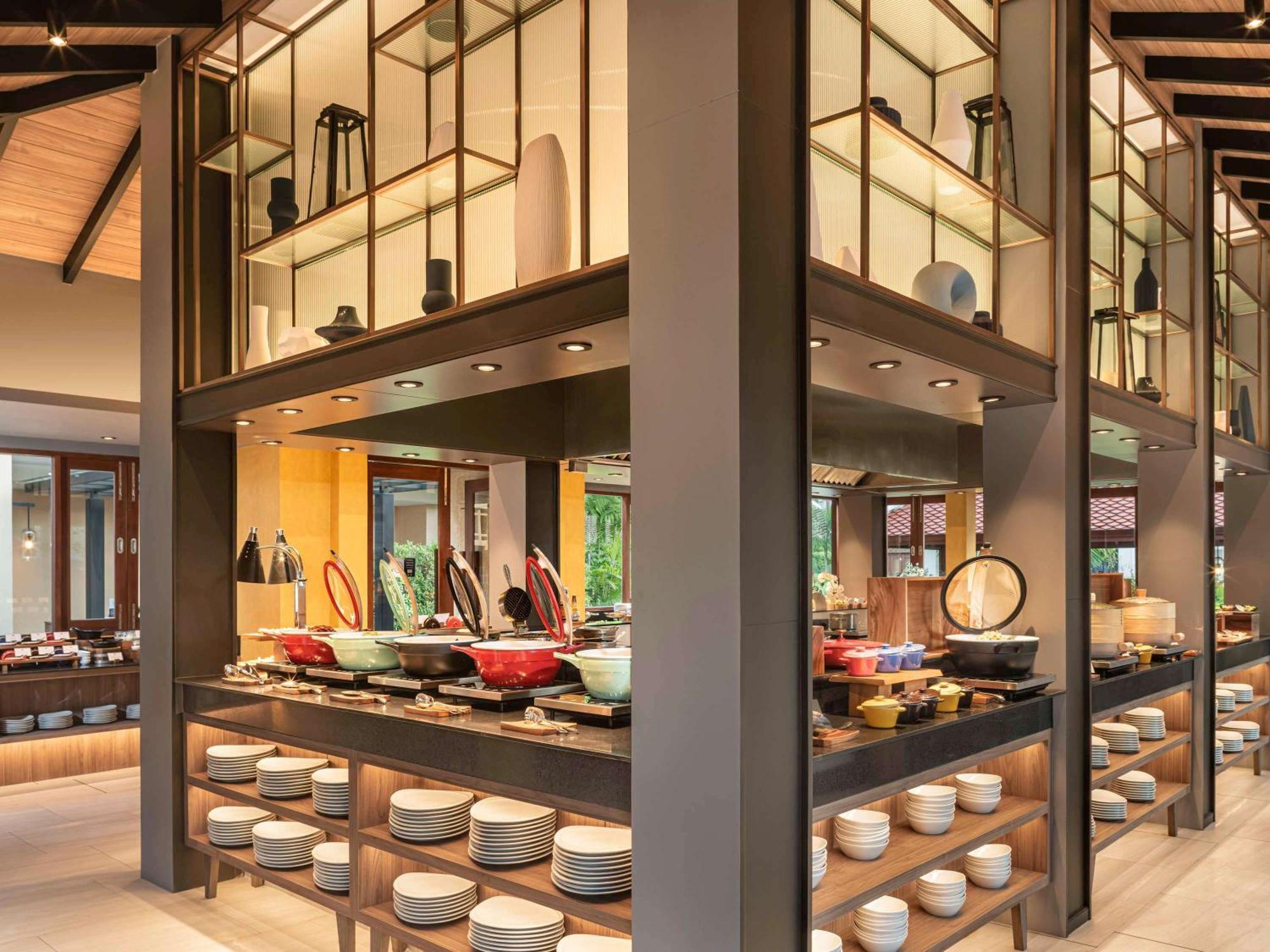 Hotel Grand Mercure Bangsak Khao Lak