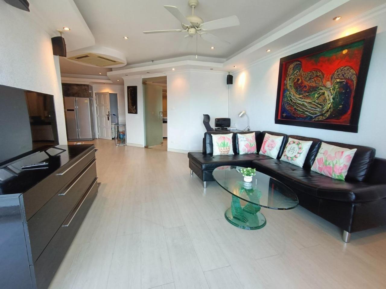 View Talay 6 By Honey Apartment Pattaya