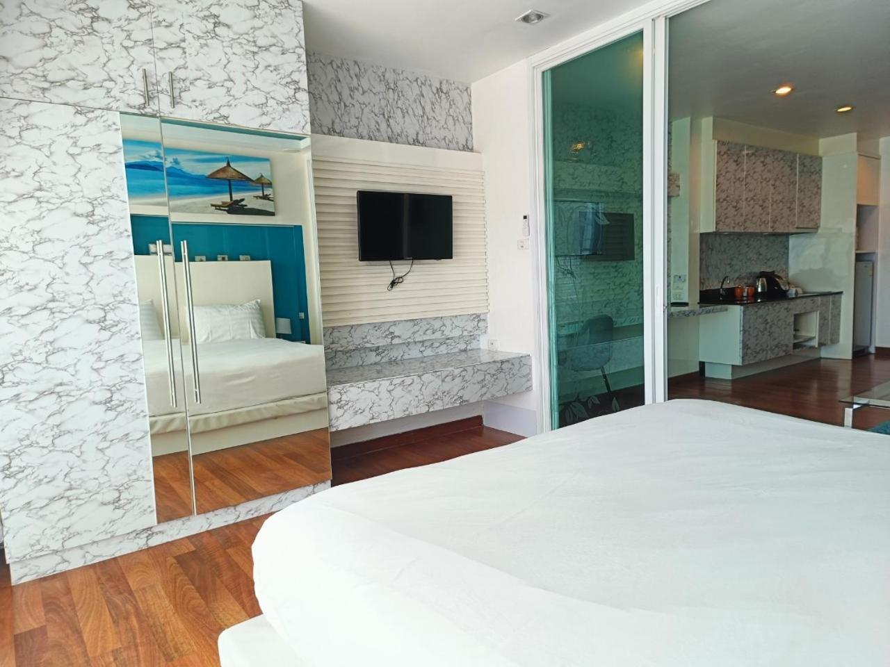 Apartment View Talay 6 By Honey