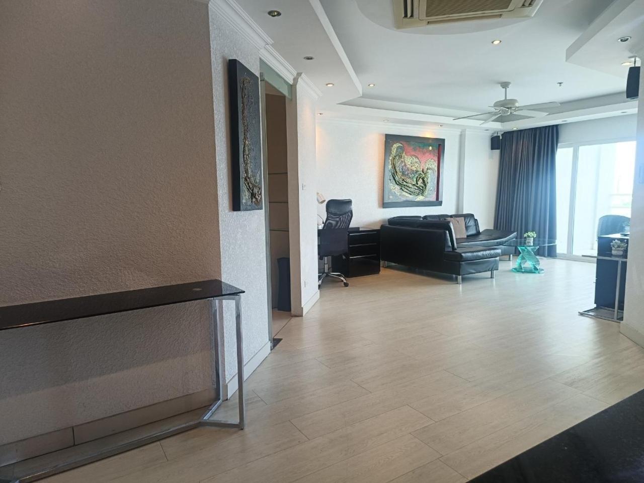 Apartment View Talay 6 By Honey