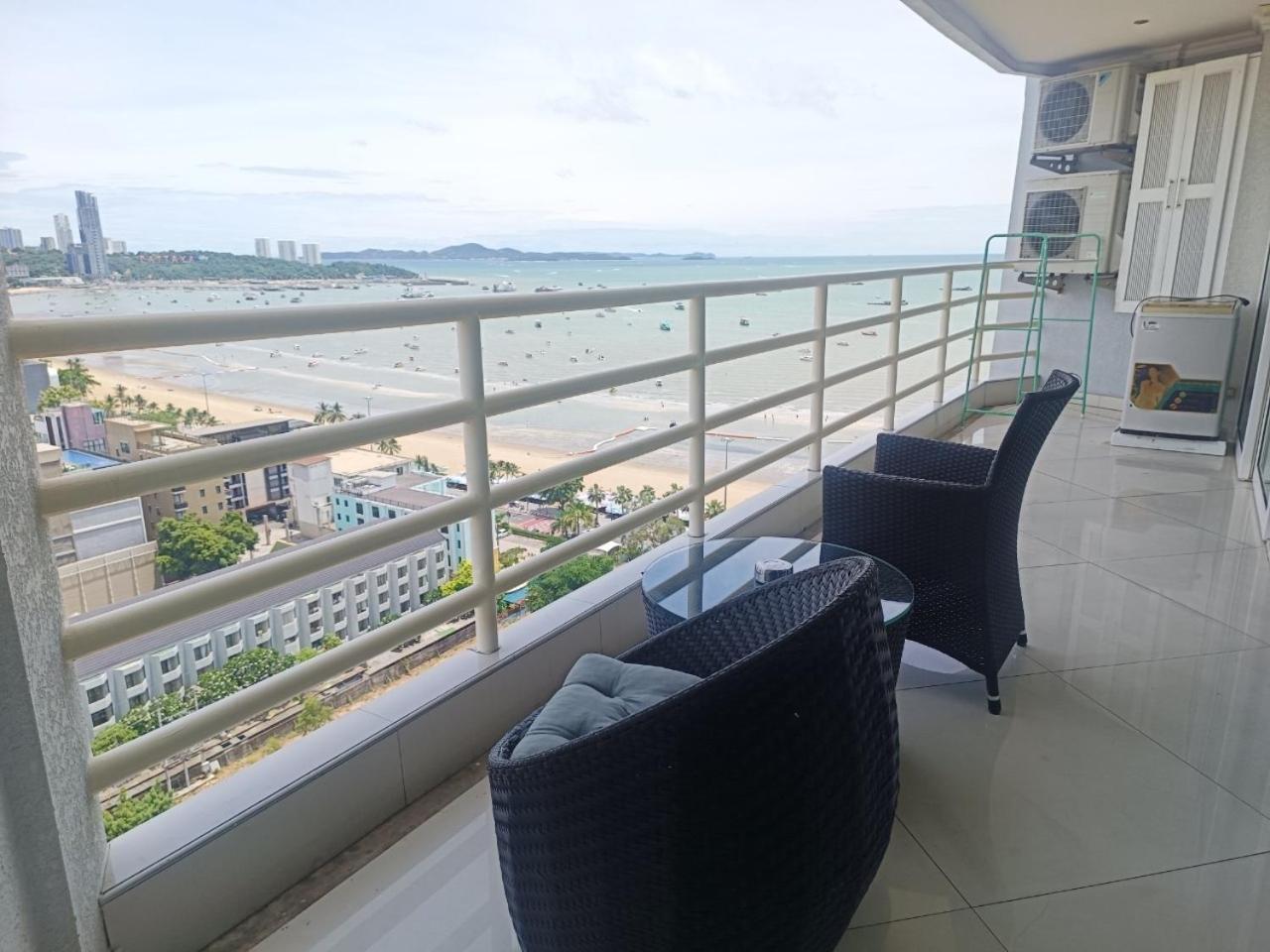 View Talay 6 By Honey Apartment *