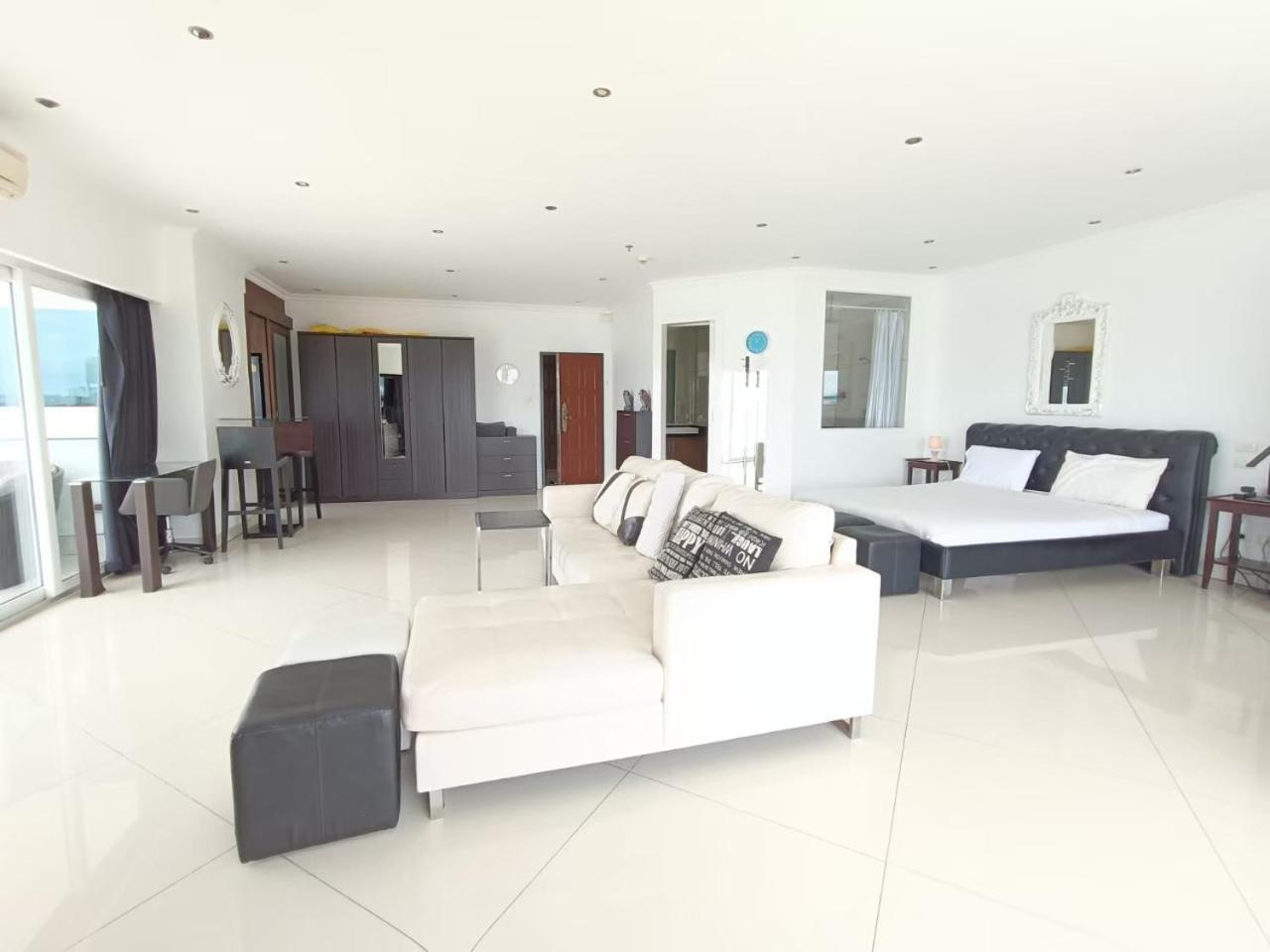 View Talay 6 By Honey Pattaya