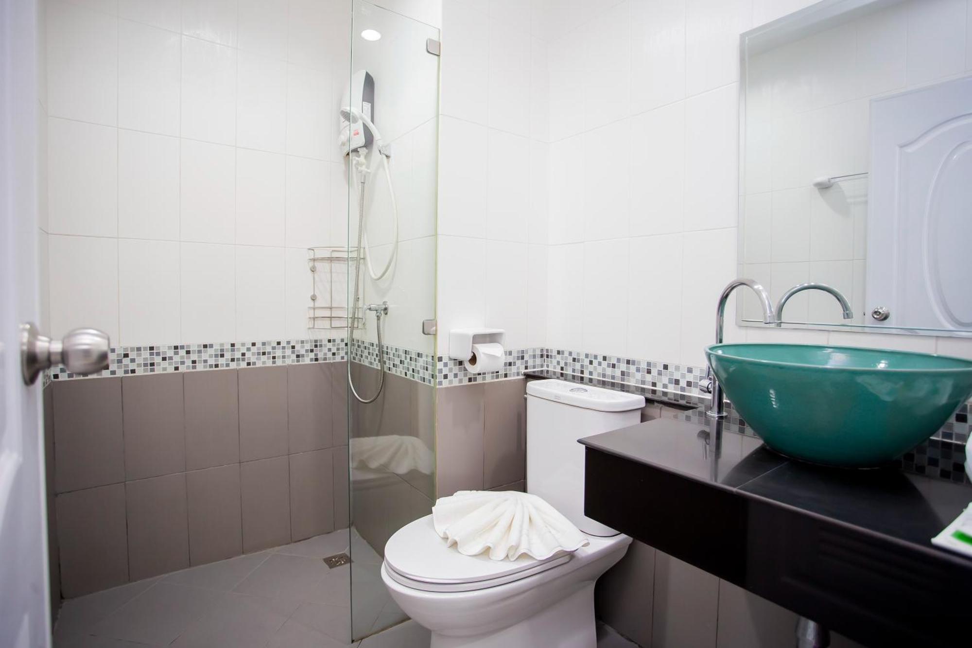 Nano Place 3* Ban Rai (Chon Buri)