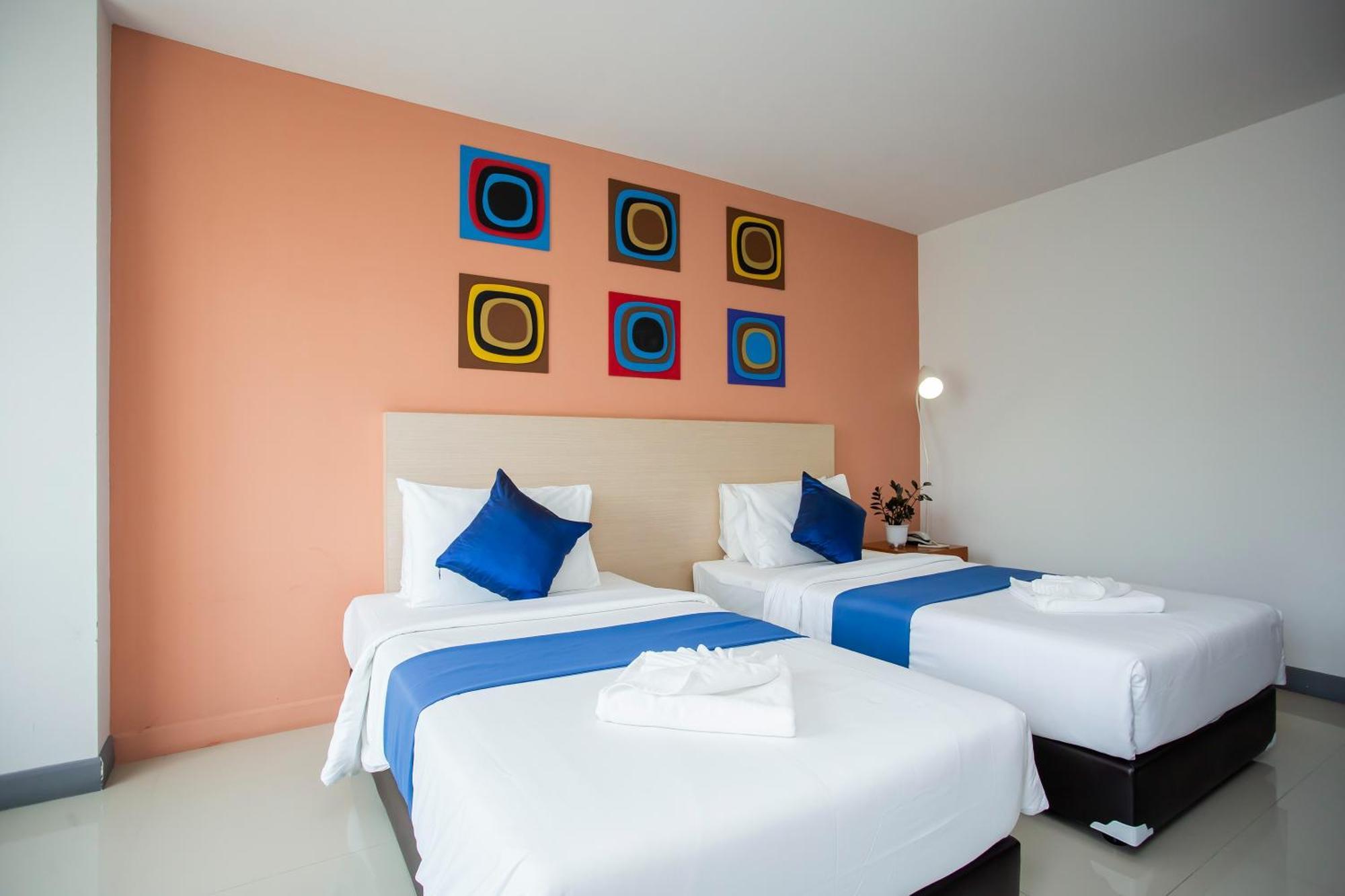 Hotel Nano Place 3*